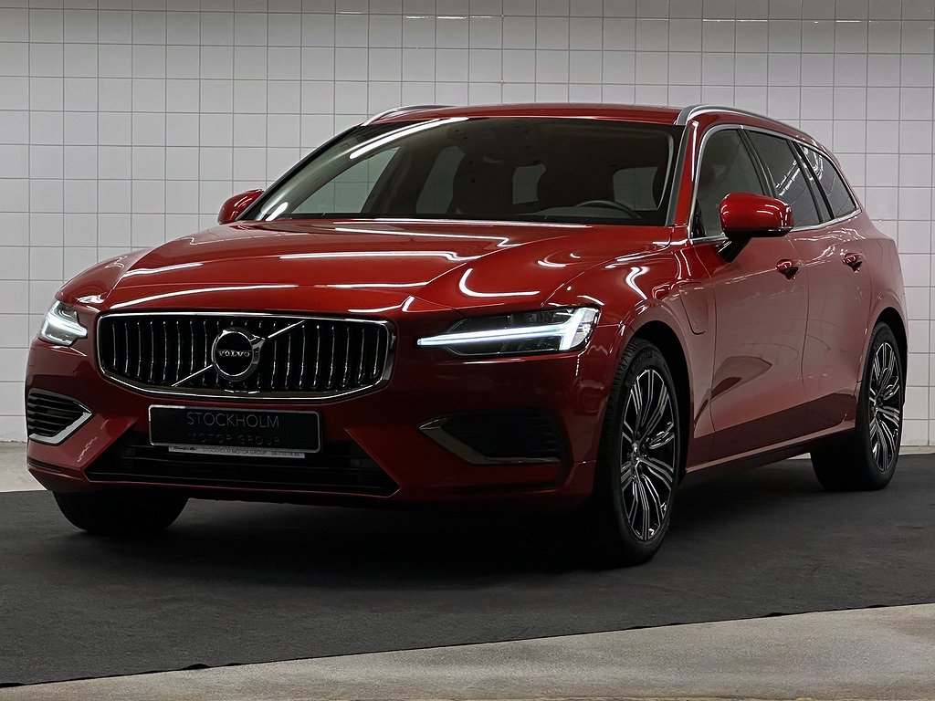 For sale Volvo V60 Recharge T6 AWD Geartronic 340hp 2021 for