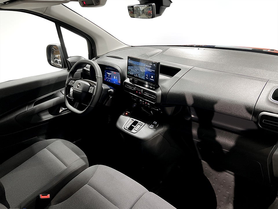 Bild på Opel Combo Elite GS Line 130hk Aut L2 -EDITION! VÄRMARE & DRAGKROK