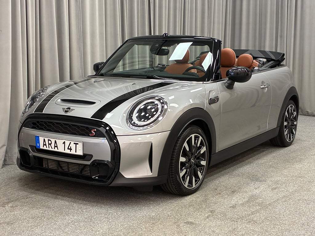 MINI Cooper S 178HK Cab Automat Carplay/PDC/Nybesiktad