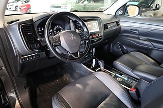 SUV Mitsubishi Outlander 10 av 28