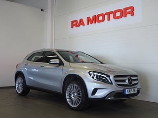 SUV Mercedes-Benz GLA 3 av 22