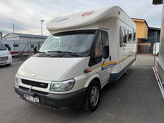Husbil-halvintegrerad Eura Mobil P672 SB 16 av 18