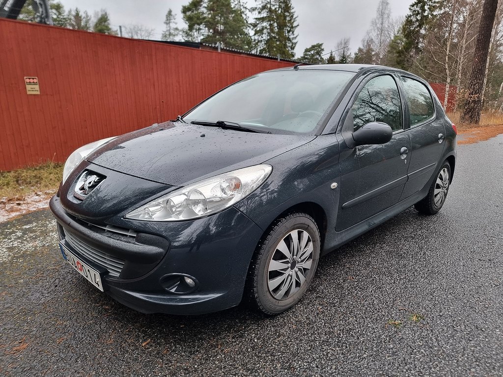 Peugeot 206+ 1.4 / 1 ÄGARE / KAMREM BYTT / S+V DÄCK