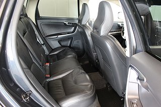 SUV Volvo XC60 10 av 20