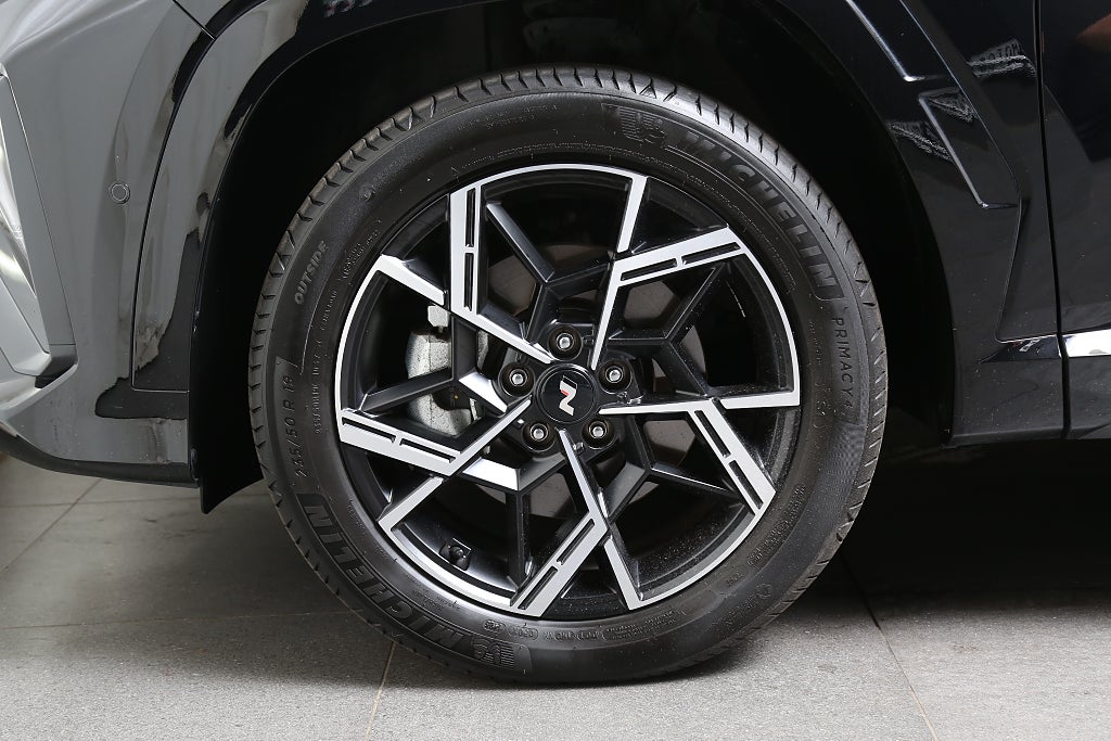 Hyundai Tucson N-Line Plug-in hybrid 4WD Tech-paket Dragkrok 360kamera 2025