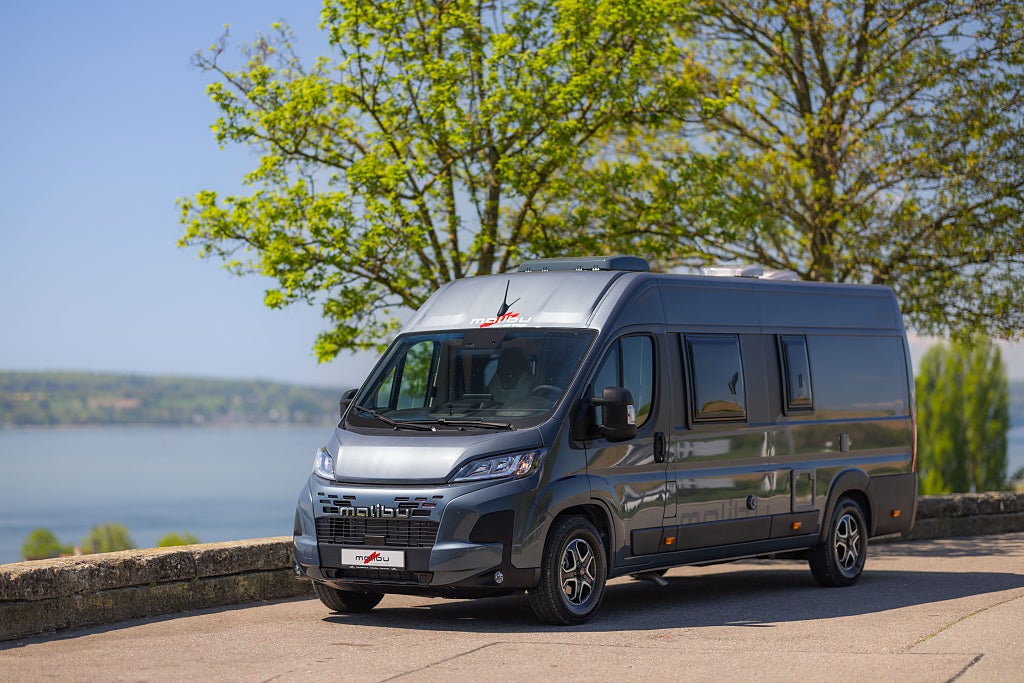 Malibu Carthago Van Relax Ambition 640