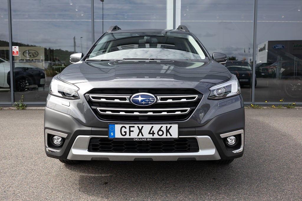 Subaru Outback 2.5 4WD XFuel Låg skatt Läder Drag