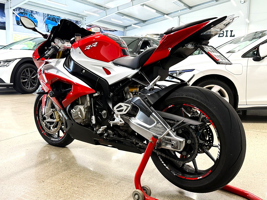 BMW Motorrad S 1000 RR Racing Red, 1 605 mil | SC Project | Nybes