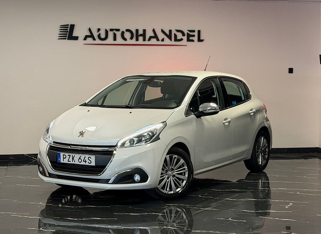 Peugeot 208 5-dörrar 1.2 PureTech 110 EAT Nybesiktigad 110Hk