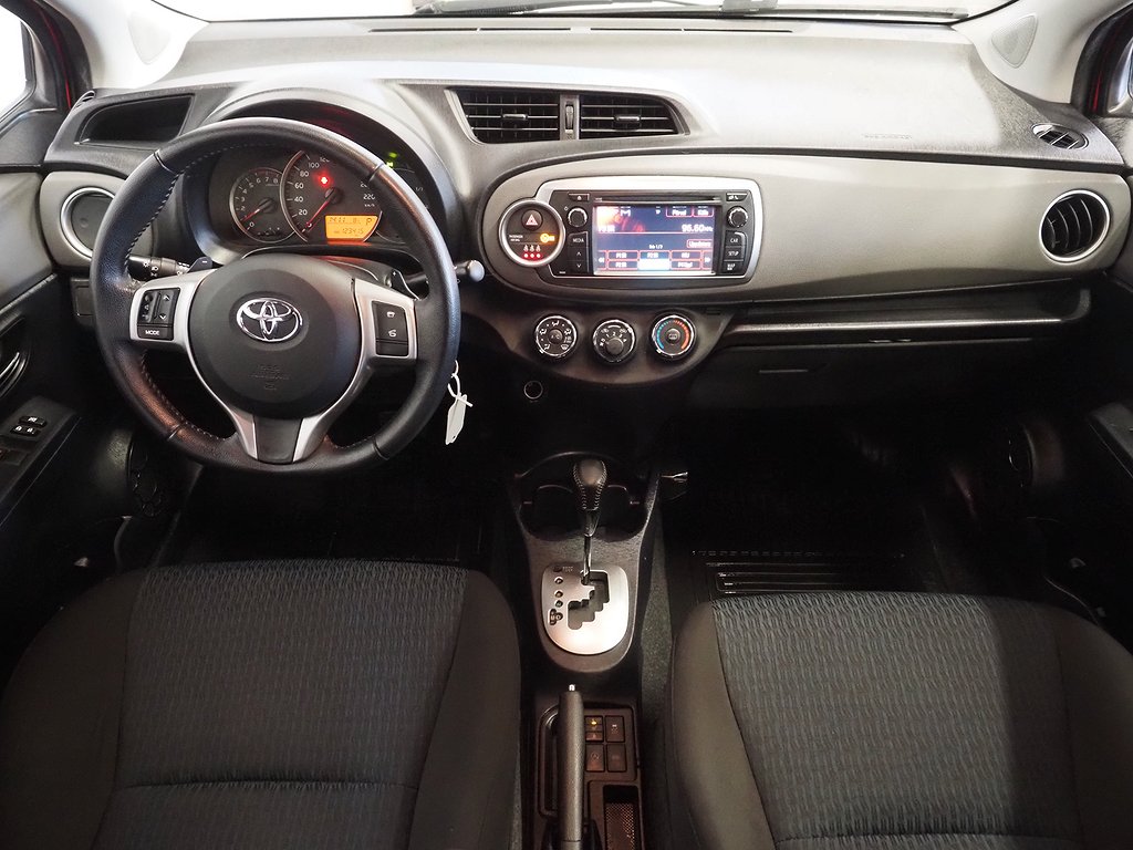 Toyota Yaris Dual VVT-i Multidrive S Active M-Värm B-Kam 2011