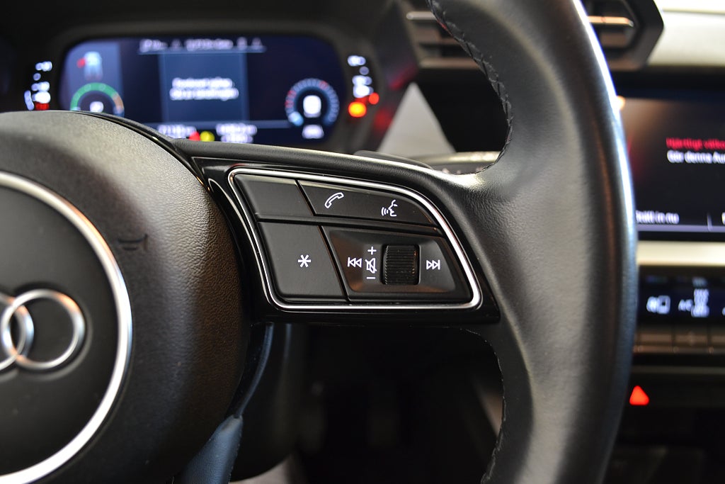 Audi A3 Sportback 40 TFSI e 204hk | Navi | 2023