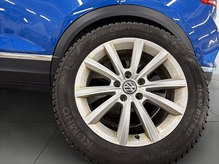 Volkswagen T-Roc 2.0 TSI4Motion GT S&V-hjul/Drag/Skinn/Pvärm/Beats/Pano – bild 14