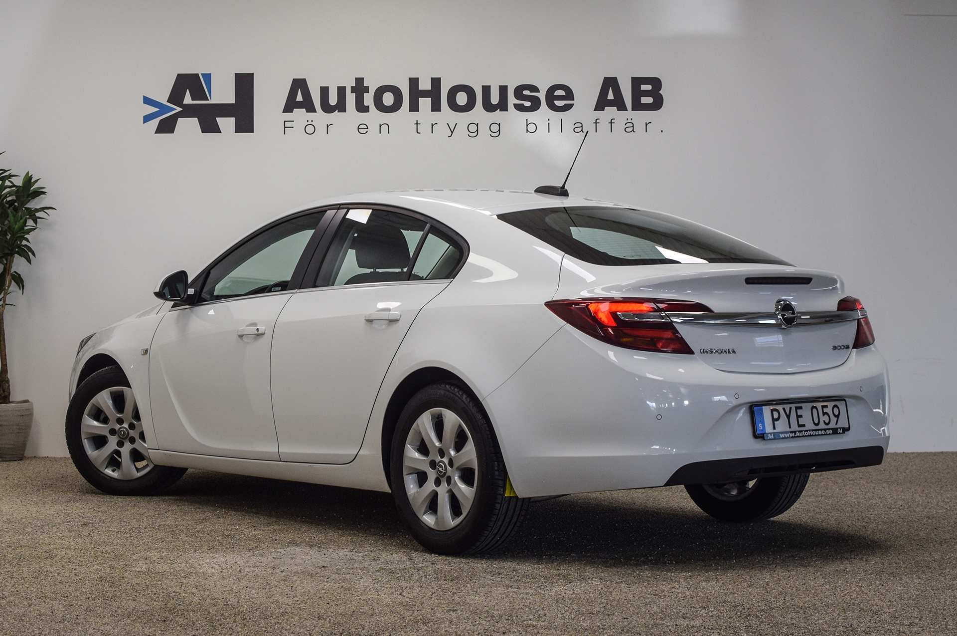 Opel Insignia 2017, bild 2/45