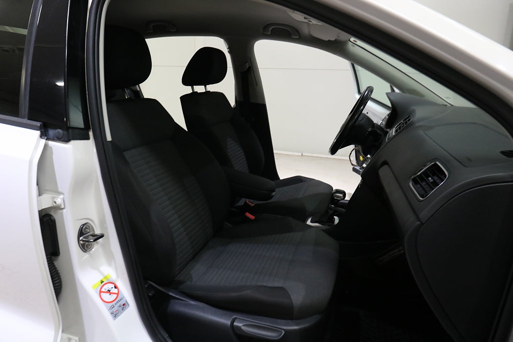 Volkswagen Polo 2010 - miniatyr 9