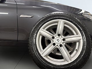 BMW 520d xDrive Touring S&V-hjul/Drag/Skinn/HiFi/Rattvärme – bild 14