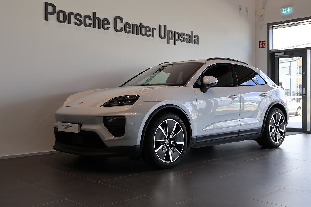 Porsche Macan 4
