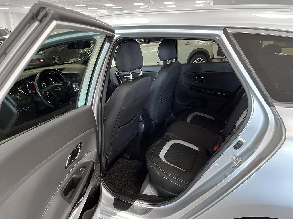 Kia Ceed cee'd_sw 1.6 CRDi DCT GT-Line Euro 6 – bild 9