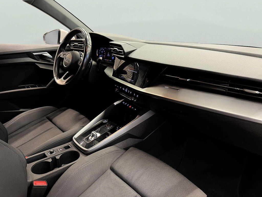 Audi A3 Sportback 35 TFSI S Tronic Dragkrok - miniatyr 15