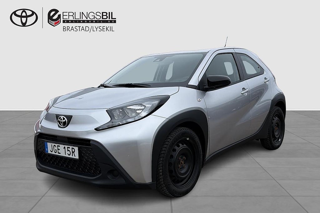 Toyota Aygo X 1.0 MANUELL PLAY V-HJUL 