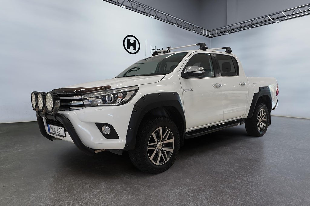 Toyota HiLux 2,4 AWD Doublecab Automat Kamera | Ränta 1,99%
