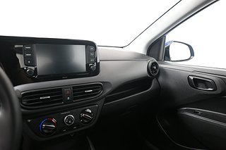 Halvkombi Hyundai i10 10 av 13