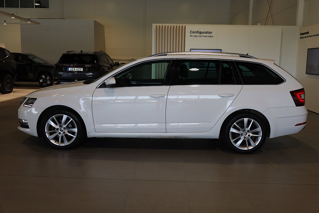 Skoda Octavia Kombi 1.5 TSI 150hk Style | Kamera | Värmare | Drag | 2020