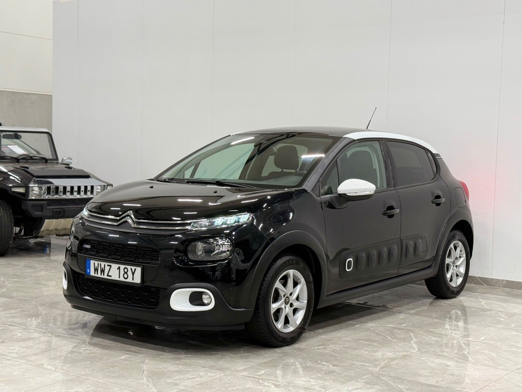 Citroen C3 1.2 PureTech 110 SkyLine 2017, bild 4/10