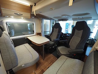 Husbil-integrerad Knaus 600 MG VAN I PLATINUM 8 av 21