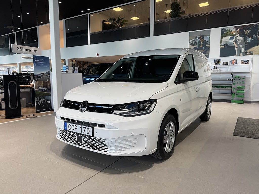 Volkswagen Caddy Cargo 2.0 TDI Lagerbil // Dragkrok, Backkamera, LED