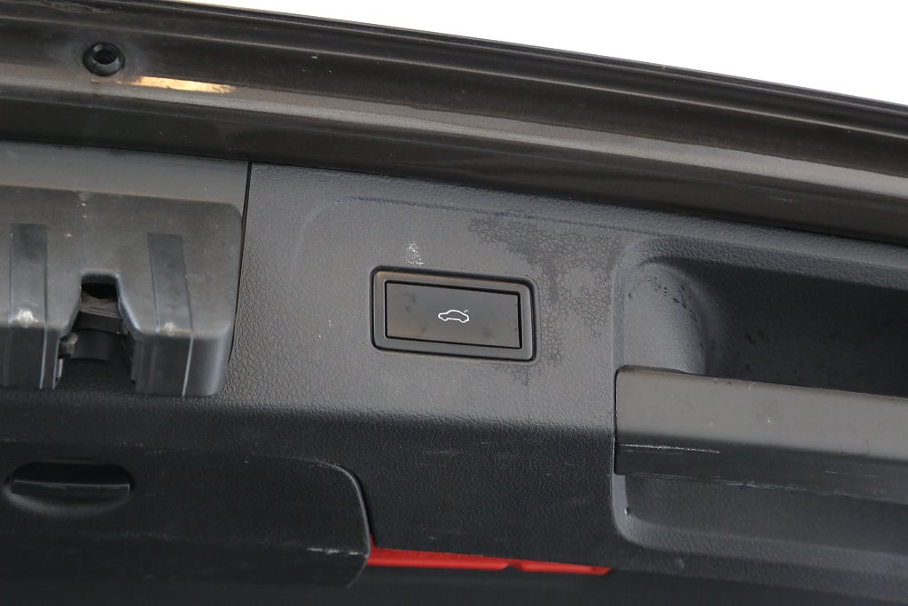 Volkswagen Passat TDI 190hk 4M Executive R-Line Drag Värmare 2018