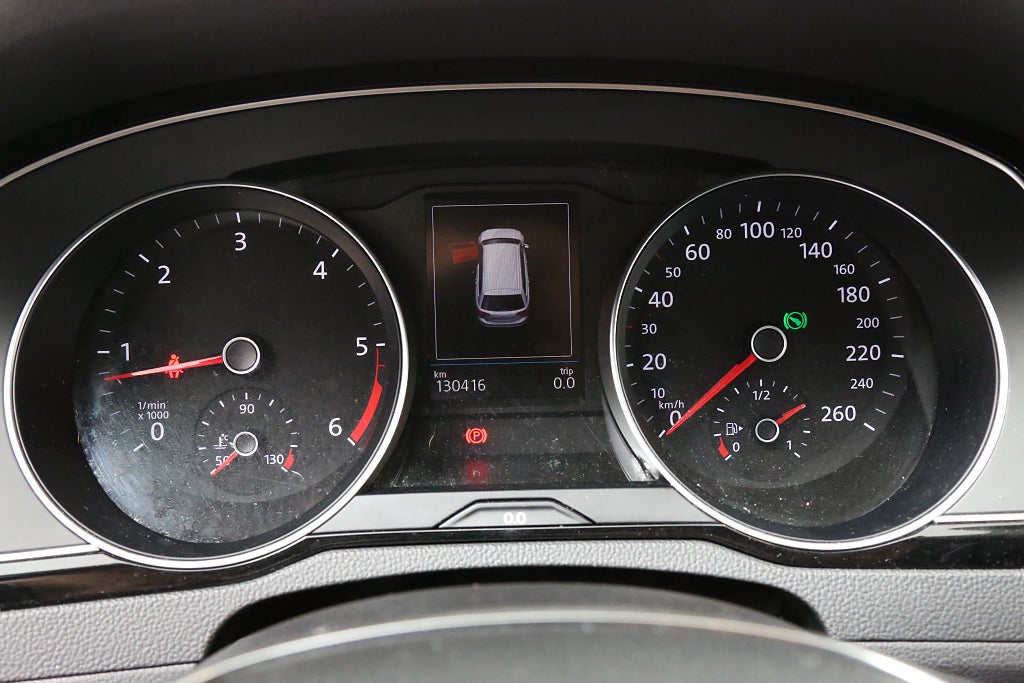 Volkswagen Passat 2,0 TDI 190hk DSG Executive Sportscombi Värmare Drag 2019