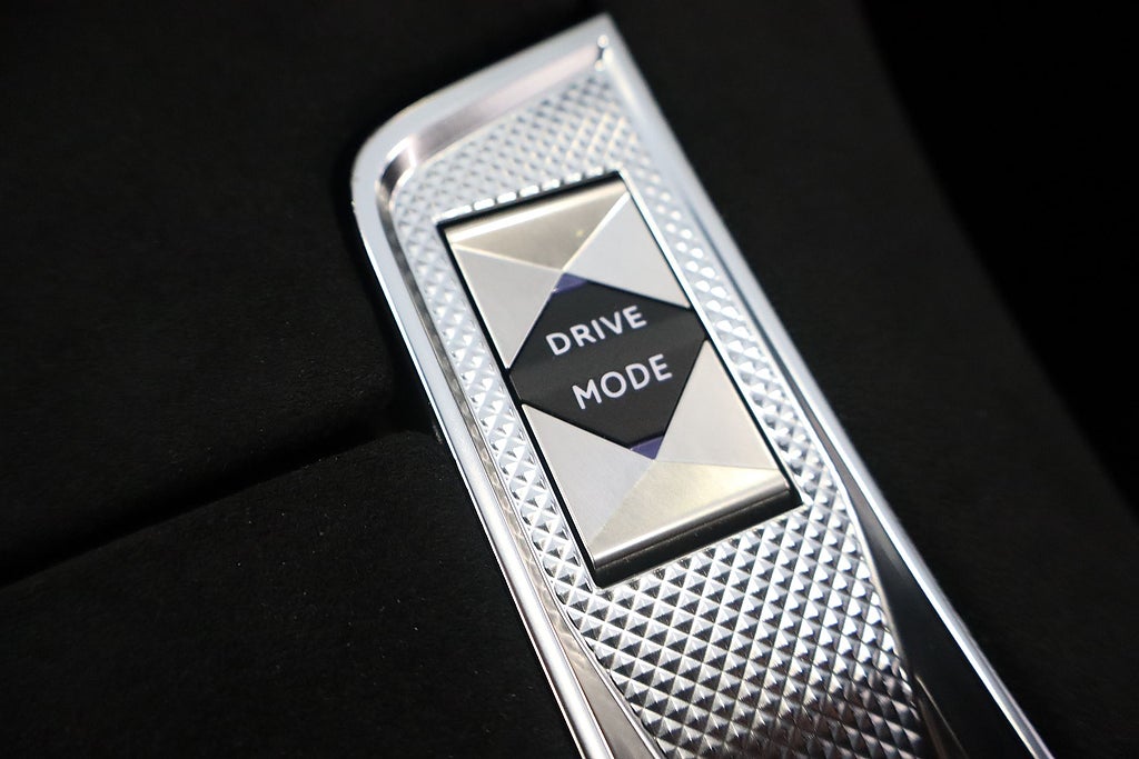 Bild på DS 7 Crossback Pallas 1.5 BlueHDi 130hk Aut - DRAG,B-KAMERA,NAVI