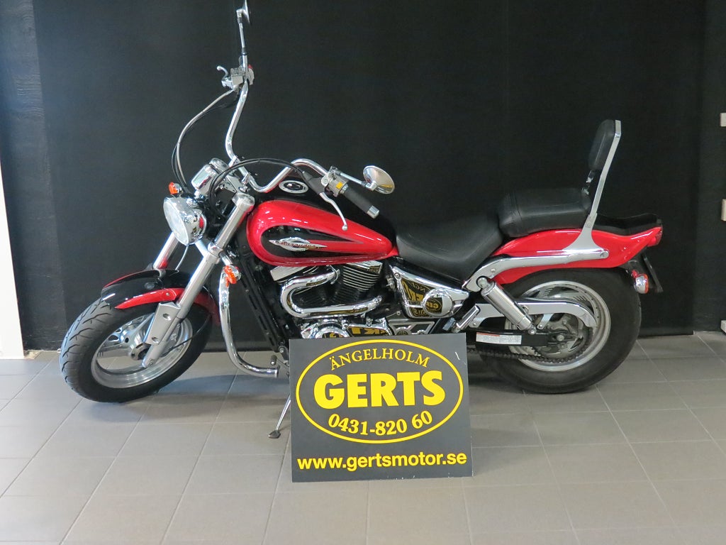 Suzuki VZ 800 MARUDER 