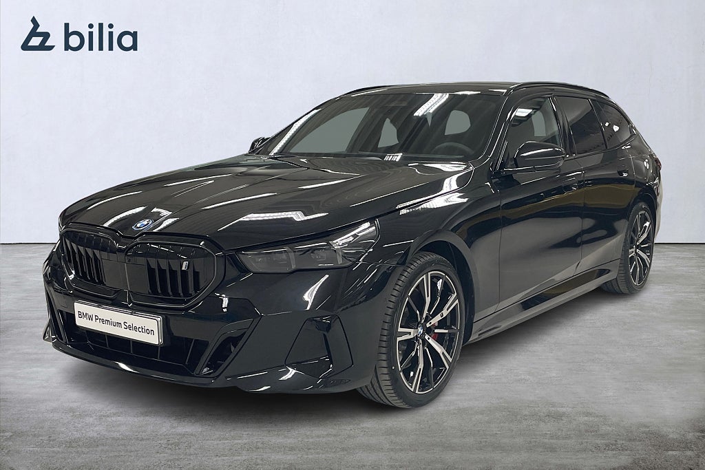BMW i5 xDrive 40 Touring M-Sport Pro| DEMOBIL | INNOVATION | Drag | B&W
