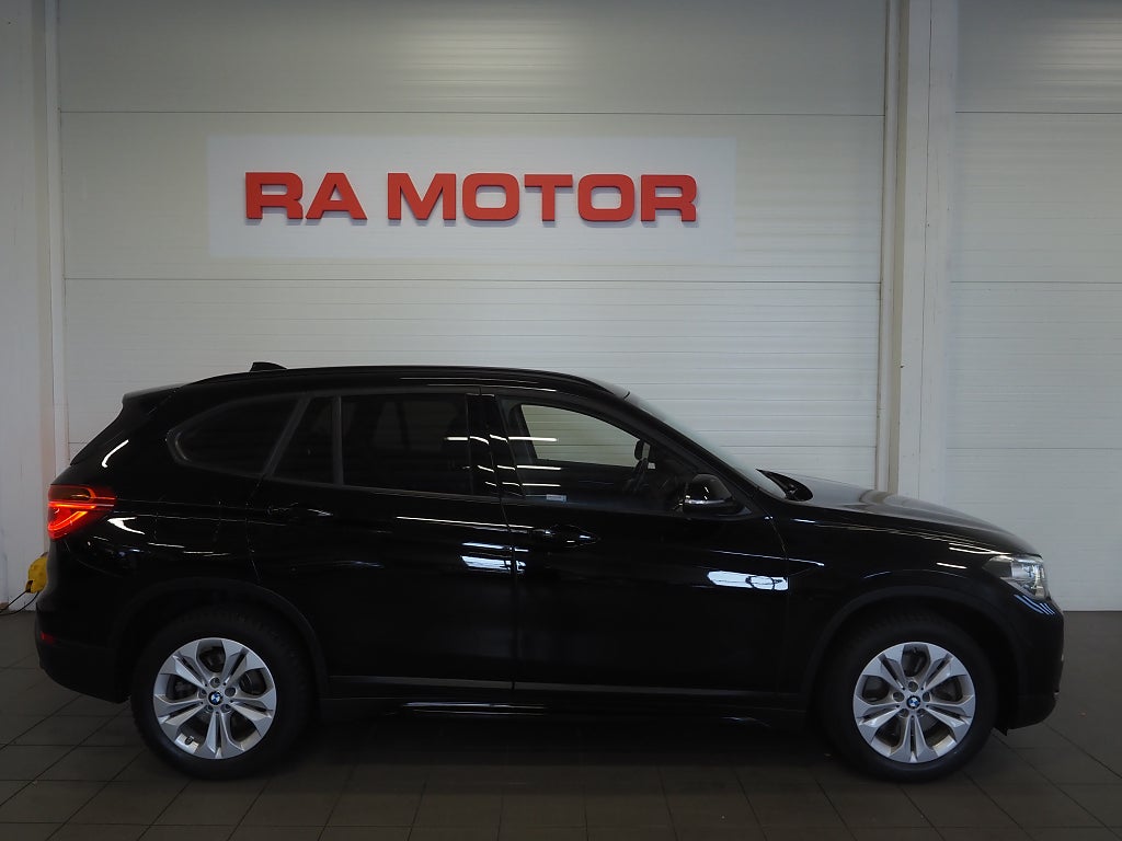 BMW X1 xDrive 20d 190hk Automat Sport line | Kamera | HiFi | 2016