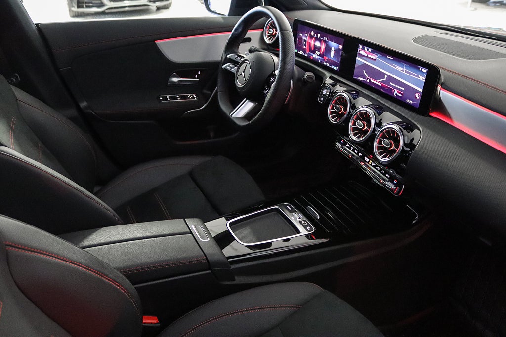 Mercedes-Benz CLA 200 Shooting Brake AMG Premium Panorama 360 Kamera