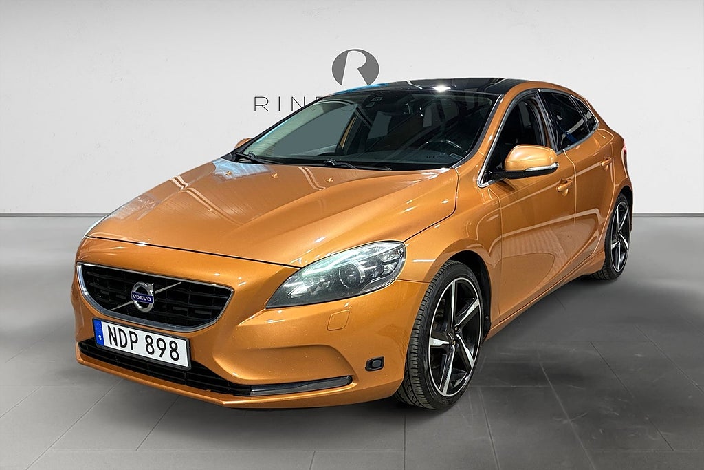Volvo V40 T3 150HK SUMMUM B-KAMERA DRAG SKINN PDC KAMREM BYTT 18"