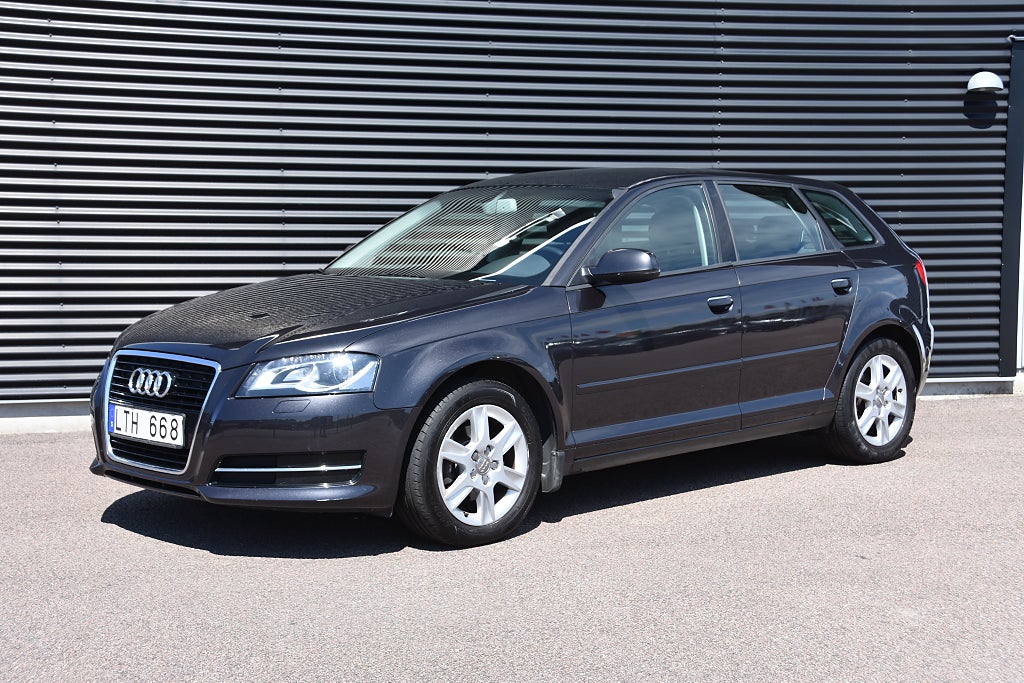 Audi A3 Sportback 1.6 TDI Attraction Comfort Euro 5