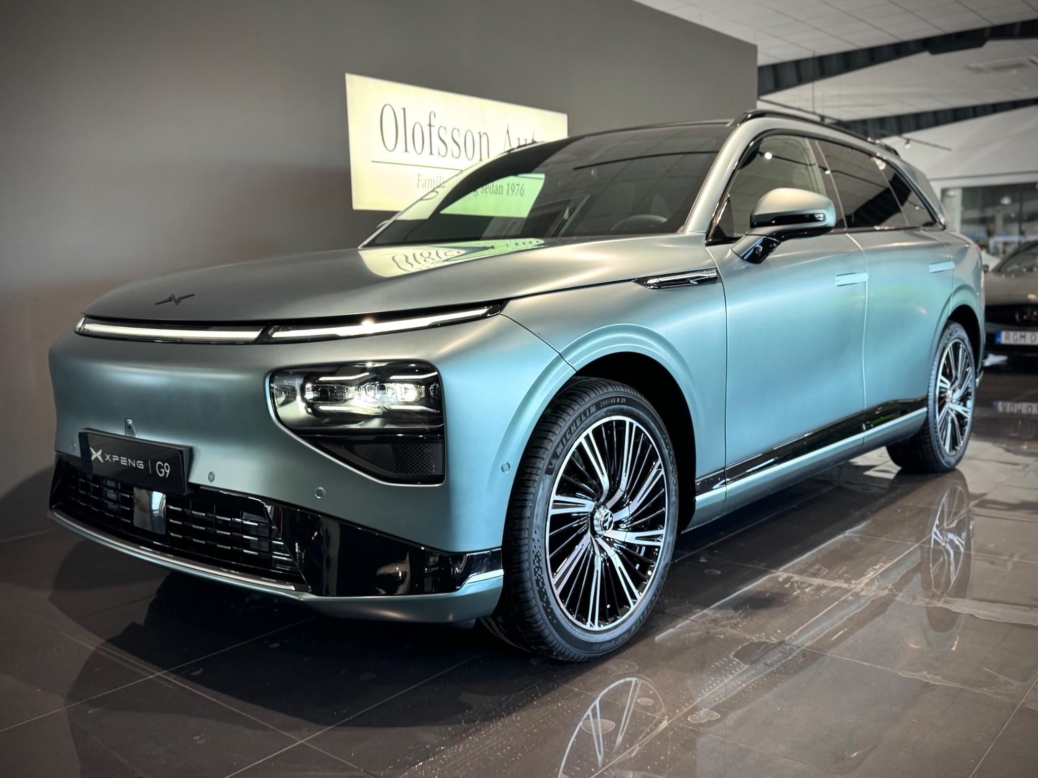 XPENG G9