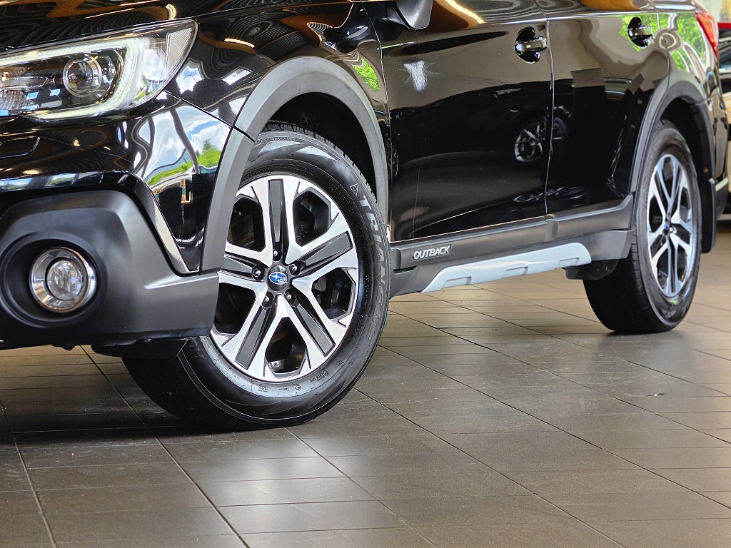 Subaru Outback 2.5 175hk 4WD Automat/Ridge Black Edition/Drag/B-Kamera