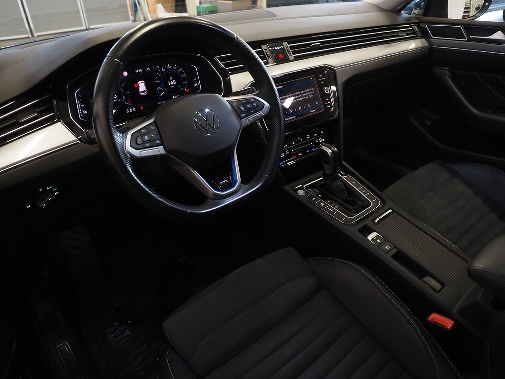Volkswagen Passat SC GTE 218hk Plug-In |Drag|Cockpit|Matrix| 2021