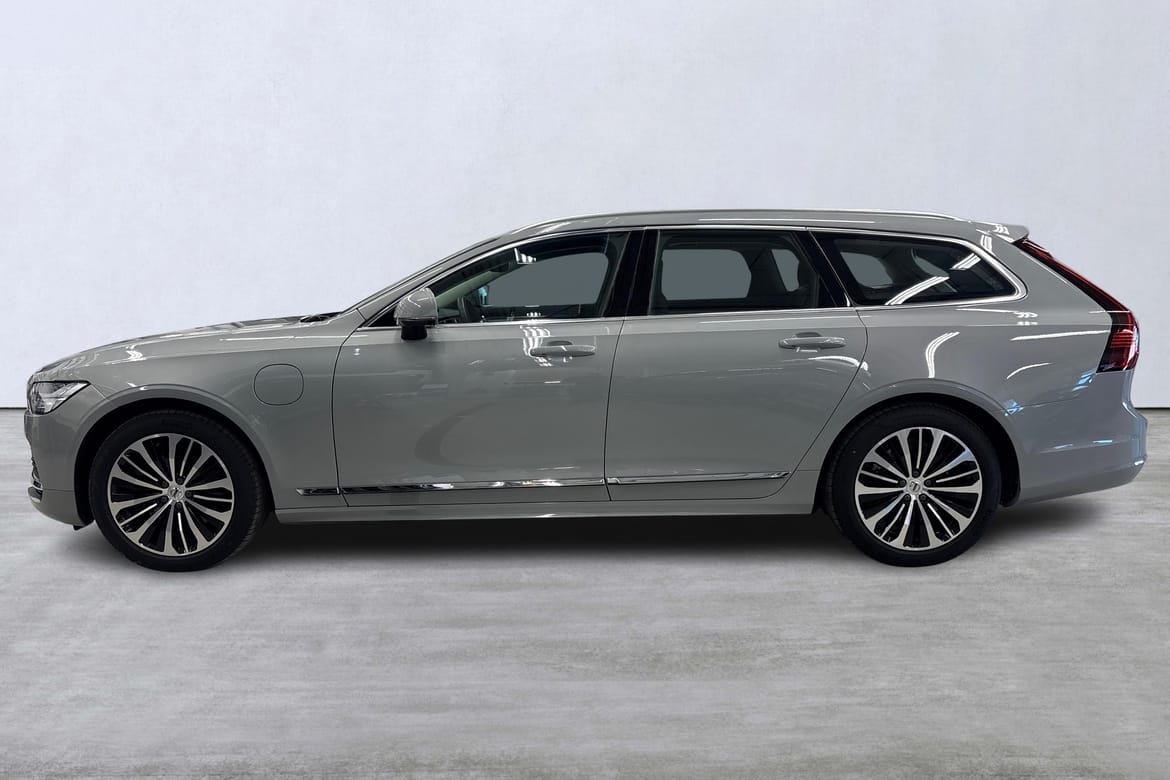 Volvo V90 T6 Core Bright 2025, bild 2/10