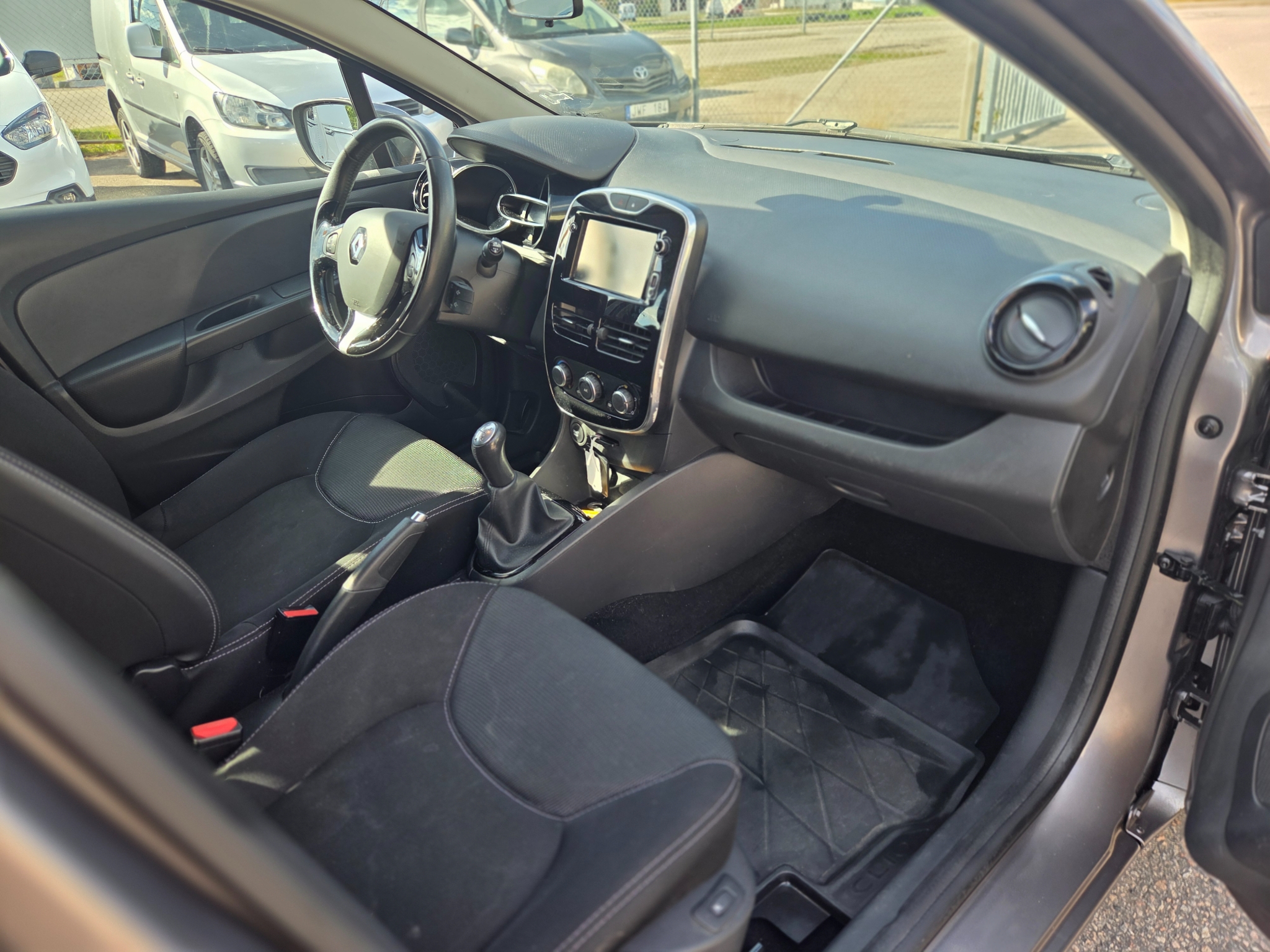 Renault Clio 0.9 TCe Euro 5 2015, bild 5/40