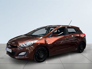 Hyundai i30 1.6 CRDi Select S&V-däck/Dragkrok/Motorvärmare – bild 16