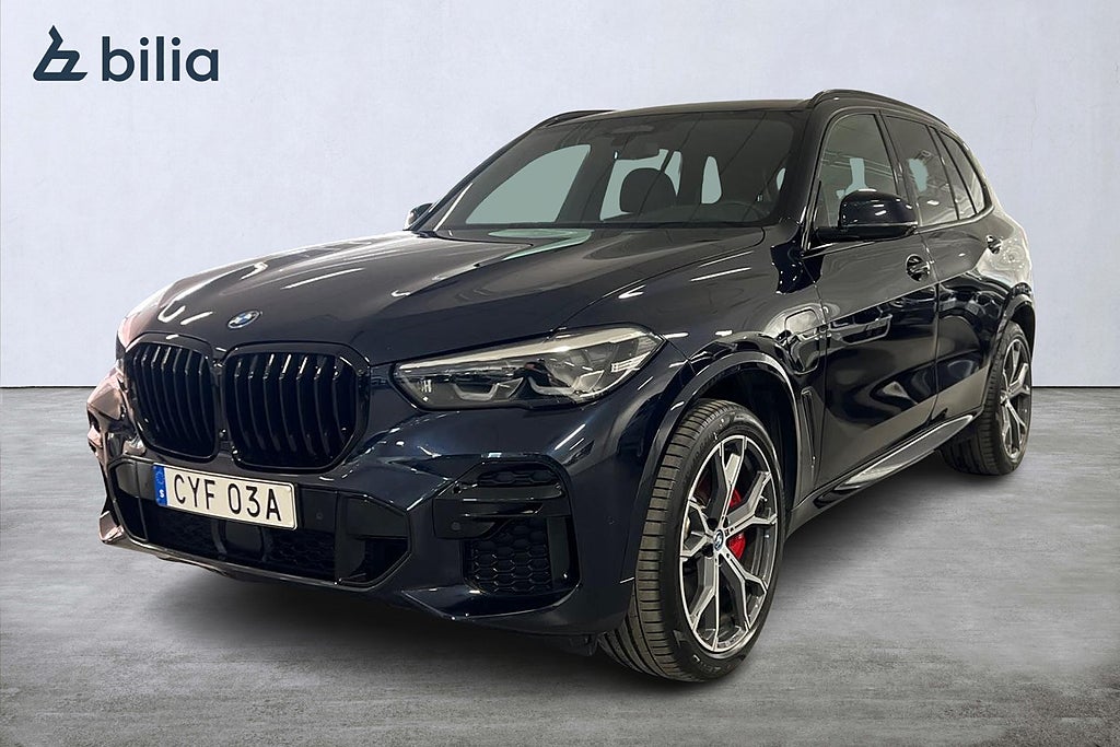 BMW X5 xDrive 45e M-sport | H&K | Komfortstol | 21" | Drag