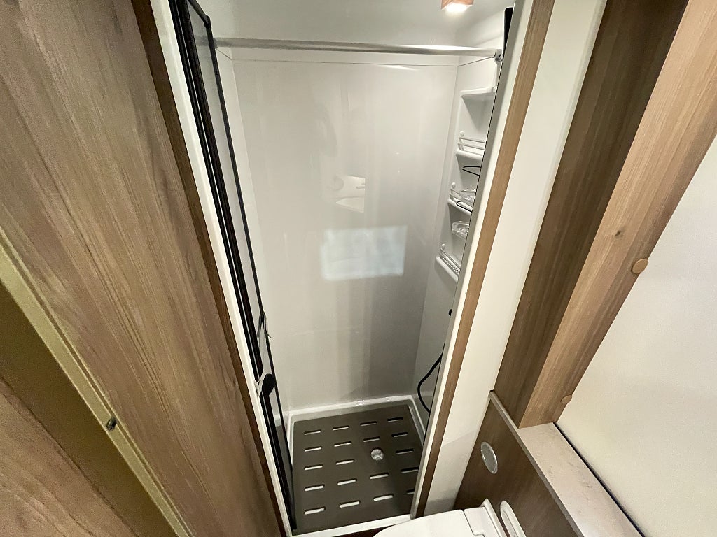 Kabe TMX 810 LXL /Cinderella/ALDE/5 bältad/Automat/Mercedes - Kabe