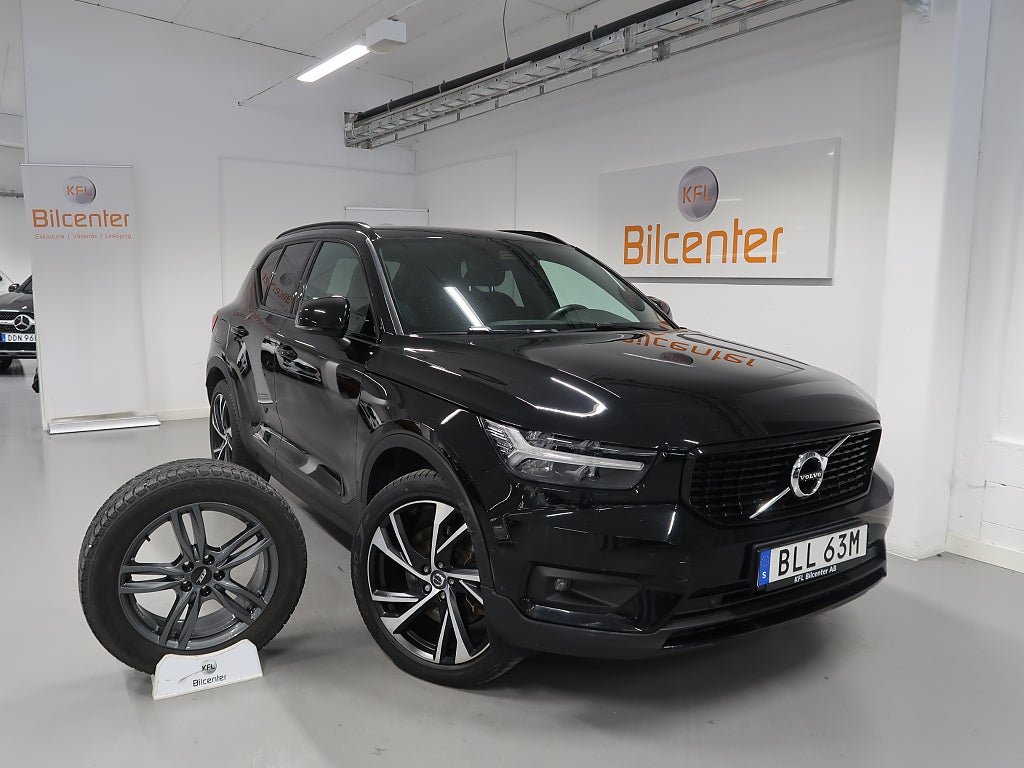 Volvo XC40 Recharge T4 R-Design V-Däck ingår Kamera-Navi-BLIS-Värm