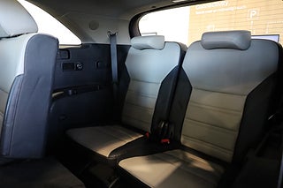 SUV Kia Sorento 14 av 32