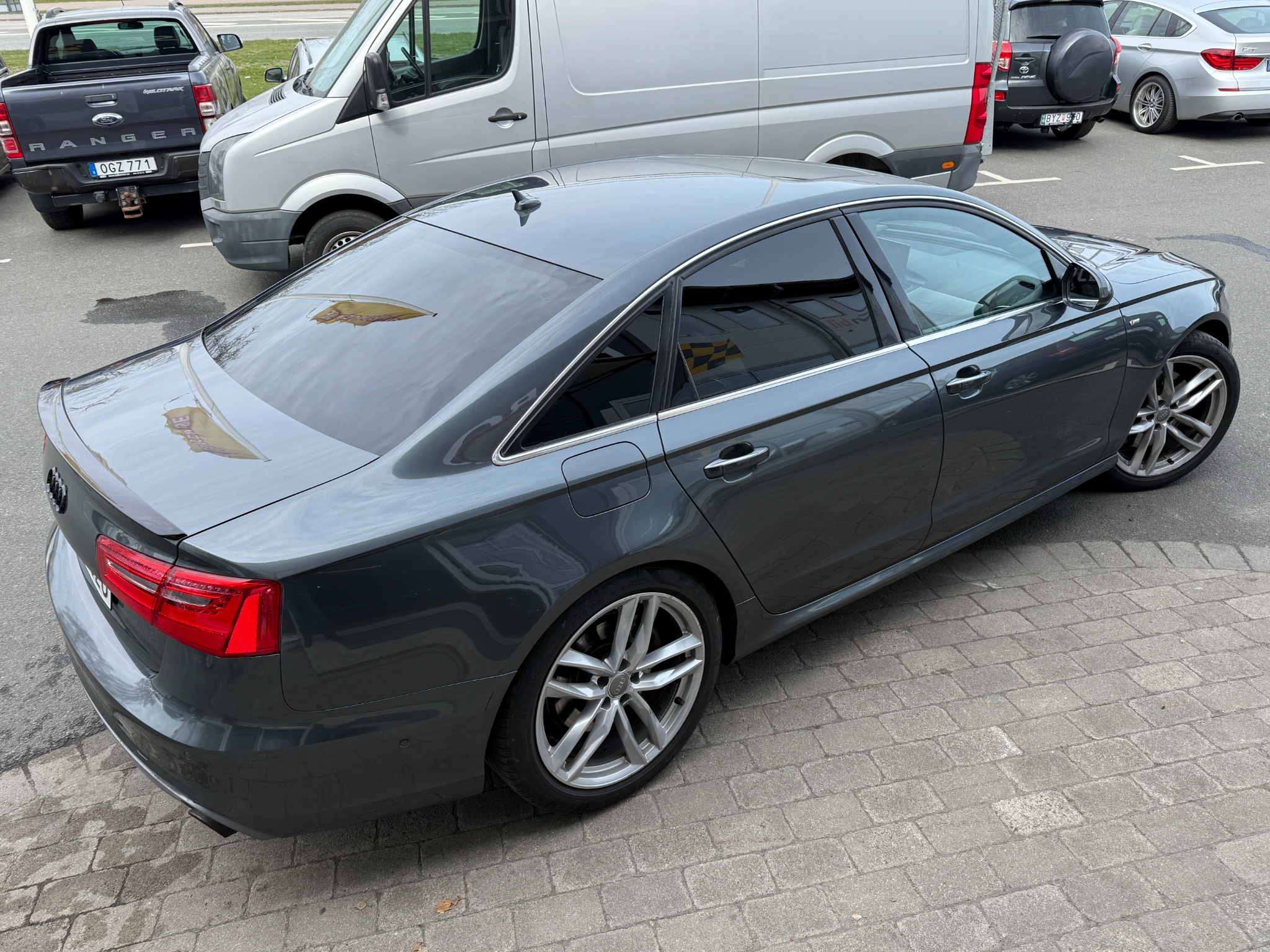 Audi A6 2012, bild 4/43