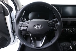 Halvkombi Hyundai i10 13 av 19